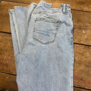 American Eagle Curvy Mom Jeans extra long